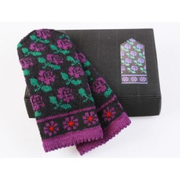 Hobbywool Winter Flowers 4